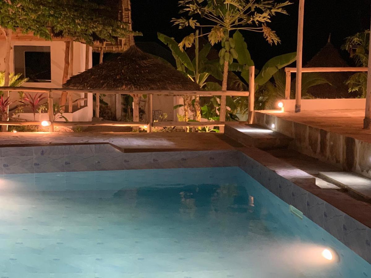 Zanzibar Tropical Sunset Boutique Hotel - Adults Only キウェンワ エクステリア 写真