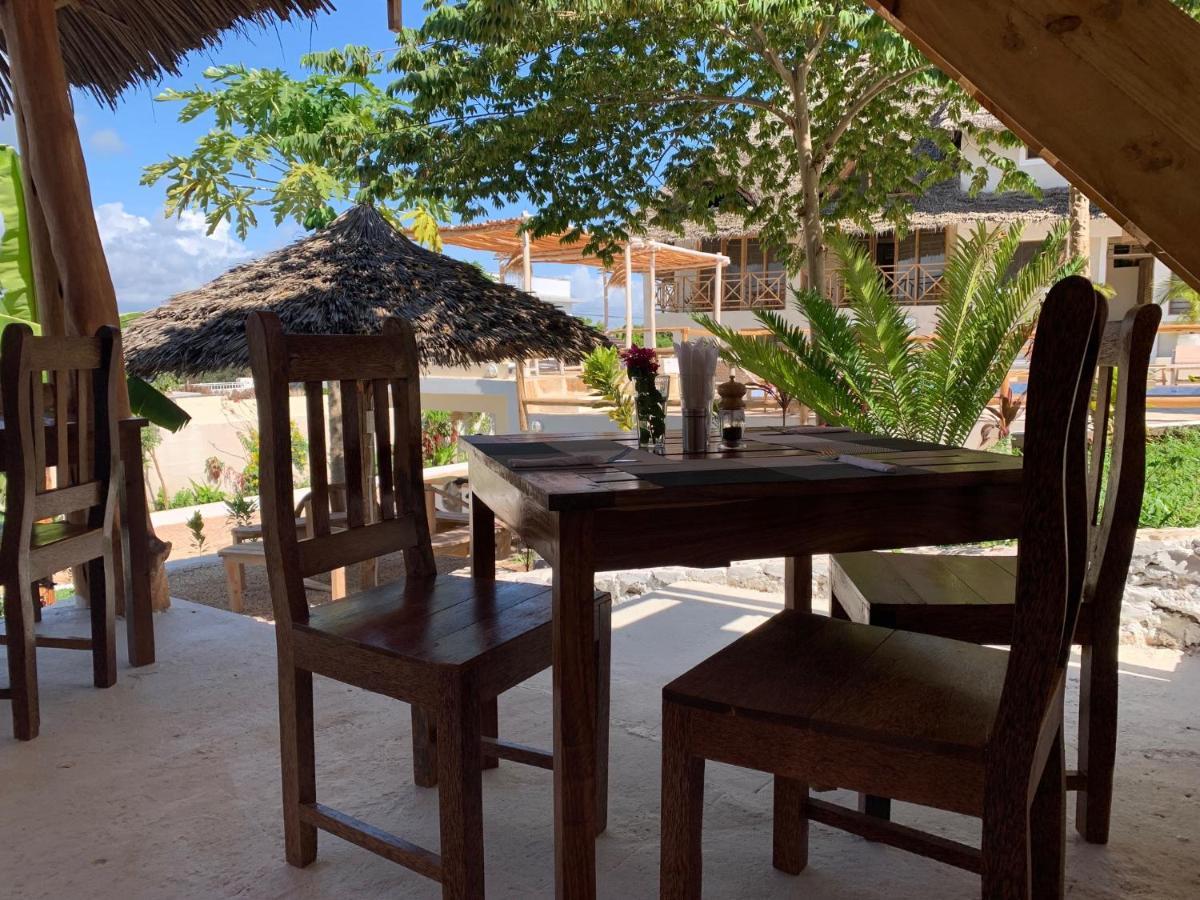 Zanzibar Tropical Sunset Boutique Hotel - Adults Only キウェンワ エクステリア 写真