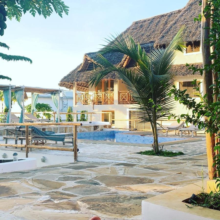 Zanzibar Tropical Sunset Boutique Hotel - Adults Only キウェンワ エクステリア 写真
